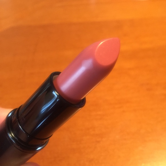 mac aspiring star lipstick